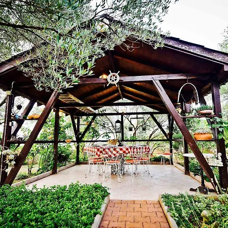 Holiday The Olive Tree House *